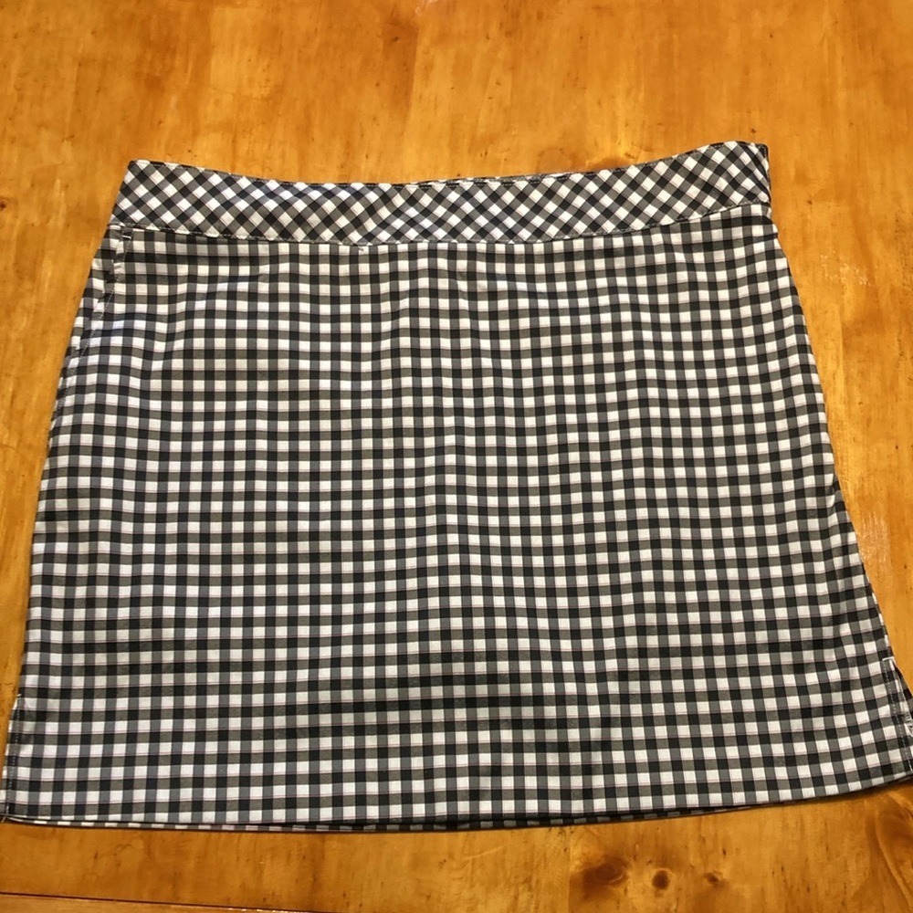 IZOD Preppy Old Money Golf Skort Black White Gingham Plaid Parisian Cottagecore - Picture 9 of 9